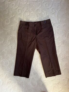 To the Max Women's Dark Brown Cropped Capris